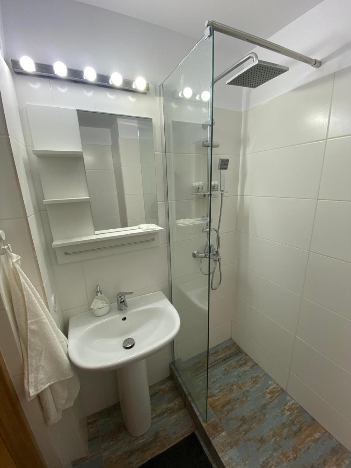 Apartament Universitate Daire Bükreş Dış mekan fotoğraf